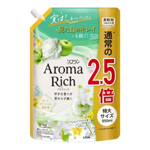 LION Кондиционер для белья ДЛИТЕЛЬНОГО действия "Aroma Rich Элли" с ароматом натурал.масел, 950мл