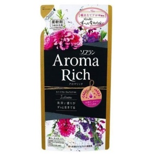 LION Кондиционер для белья с ароматом натуральных масел "Soflan Aroma Rich Juliette", 380мл