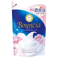 COW Жидкое увлажняющее мыло для рук и тела "Bouncia Milky Body Soap", с ароматом цветов, 360мл