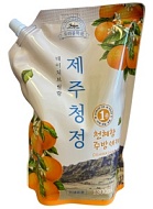 Экологически чистое средство для посуды с экстрактом мандарина "Jeju Cleanliness Nature", 1300мл